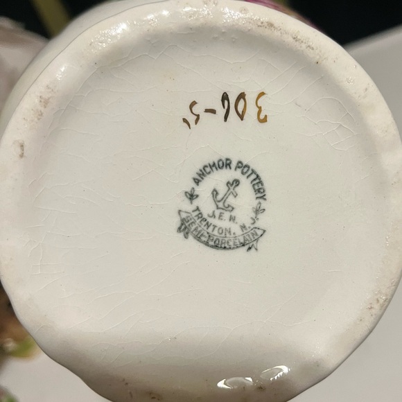 beautiful anchor pottery porcelain pitcher - Picture 5 of 5